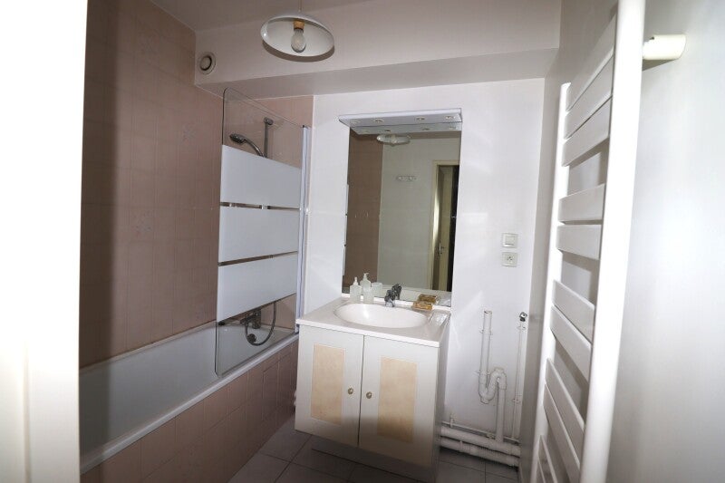 Flat Résidence Cour Sadi Carnot in Sainte-Savine