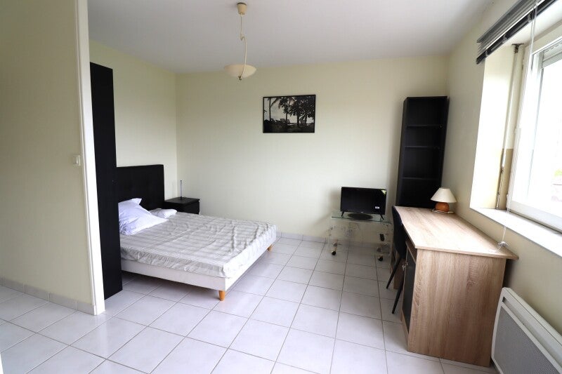 Flat Résidence Cour Sadi Carnot in Sainte-Savine