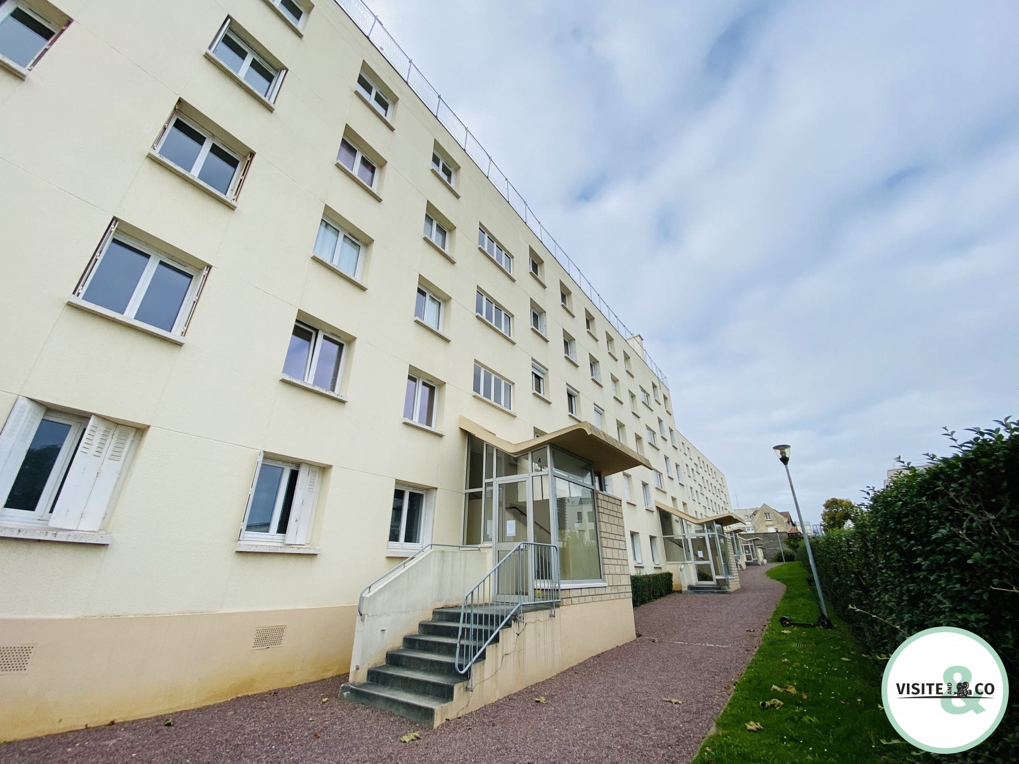 Appartement Rue d'Hermanville à Caen