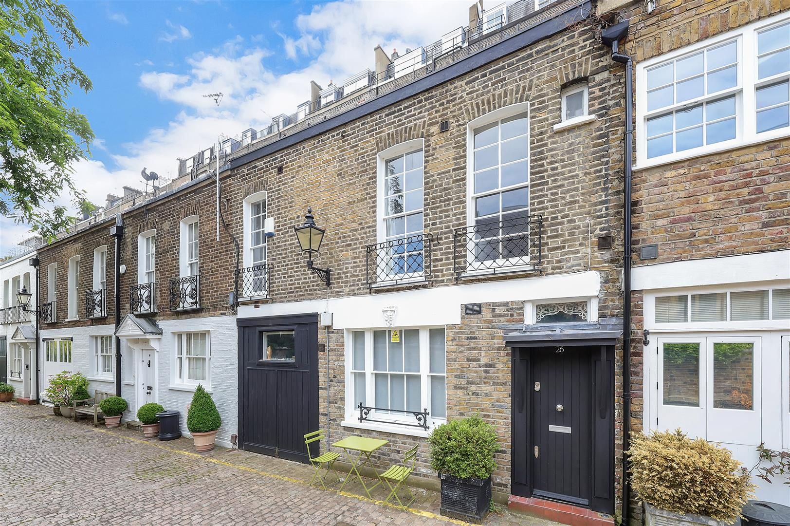 House Kynance Mews in Greater London
