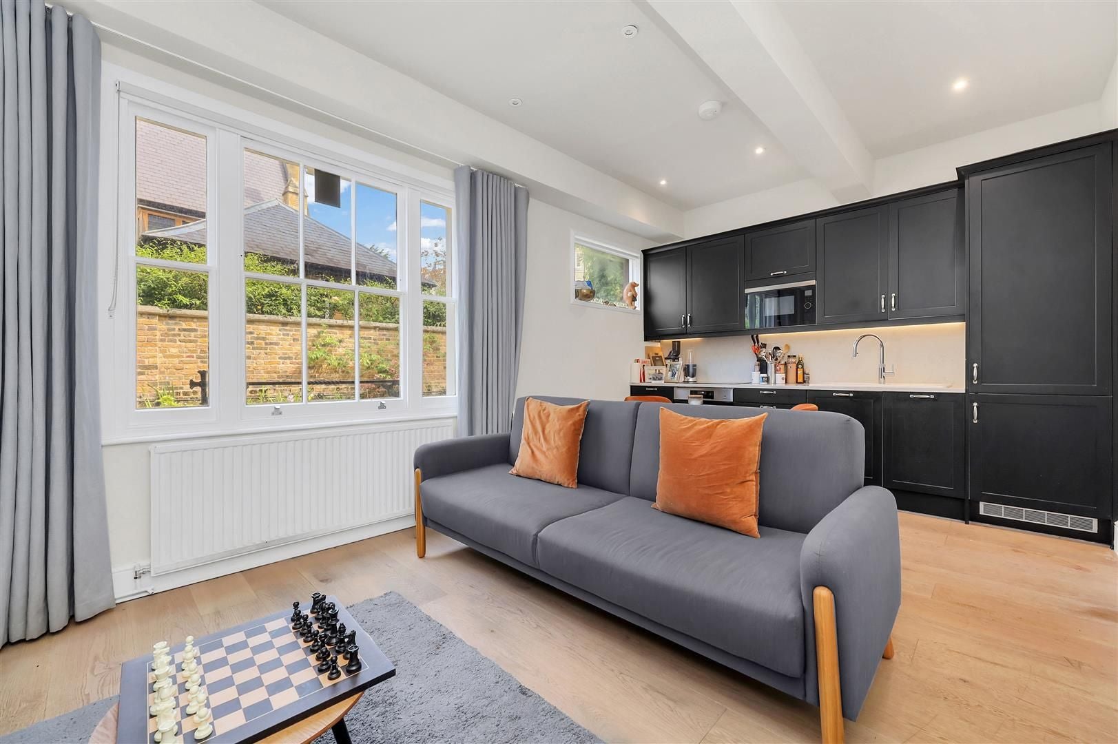House Kynance Mews in Greater London