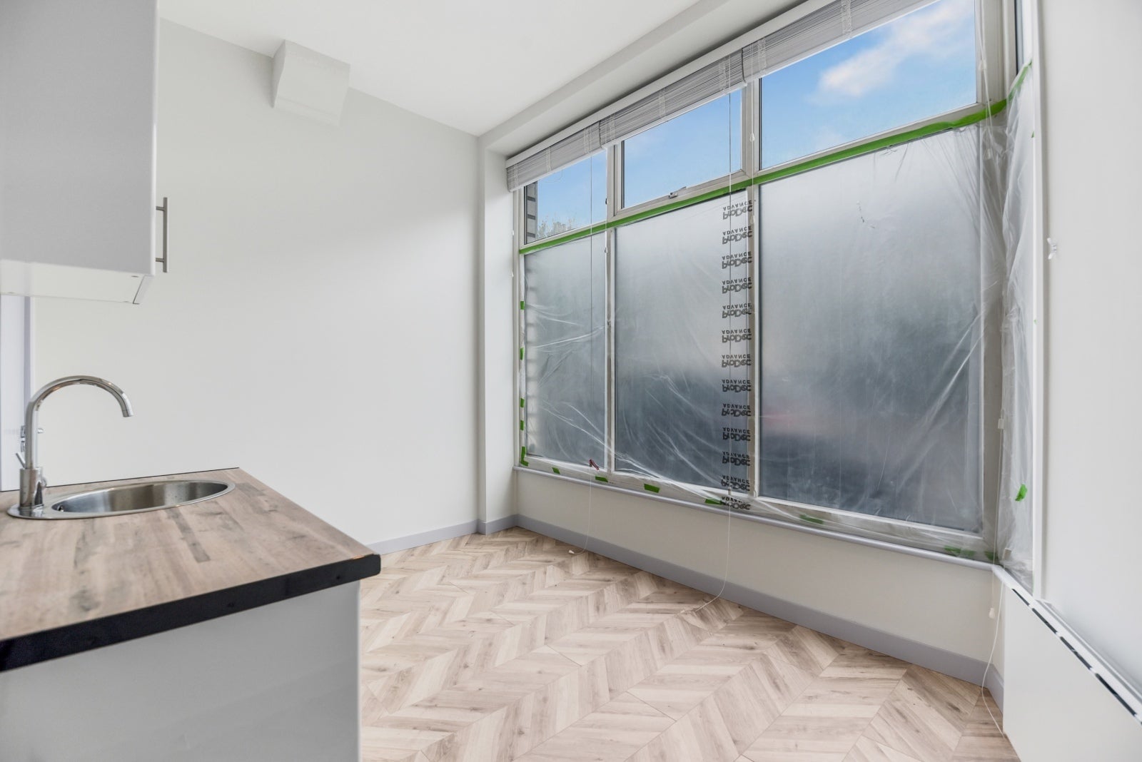 Flat Newington Green Road in Greater London