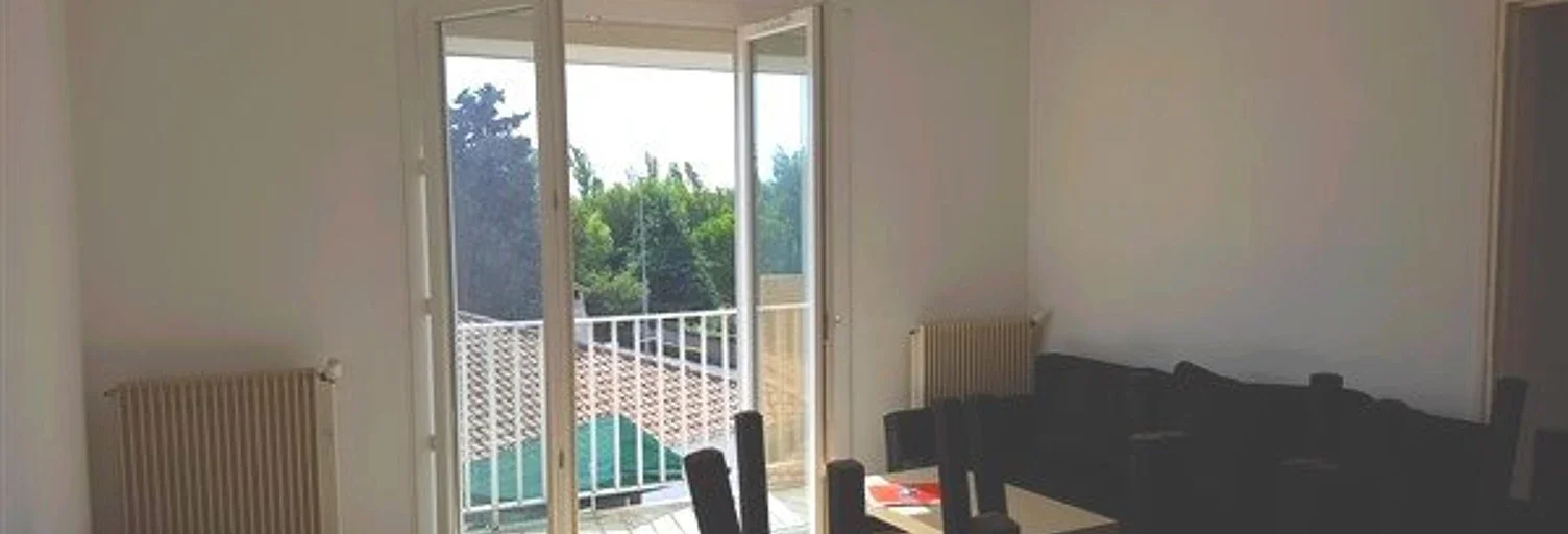 Flat Boulevard du Maréchal Juin in Béziers