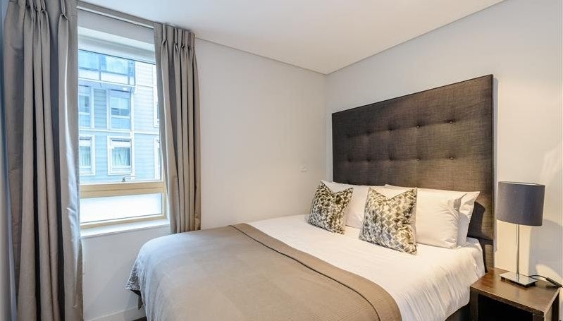 Flat Merchant Square in City of Westminster