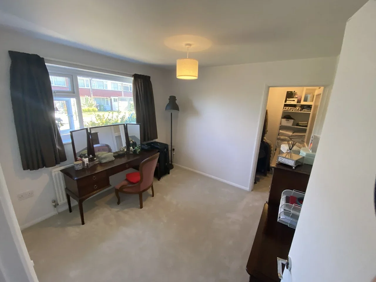Flat Sheraton Drive in Epsom and Ewell
