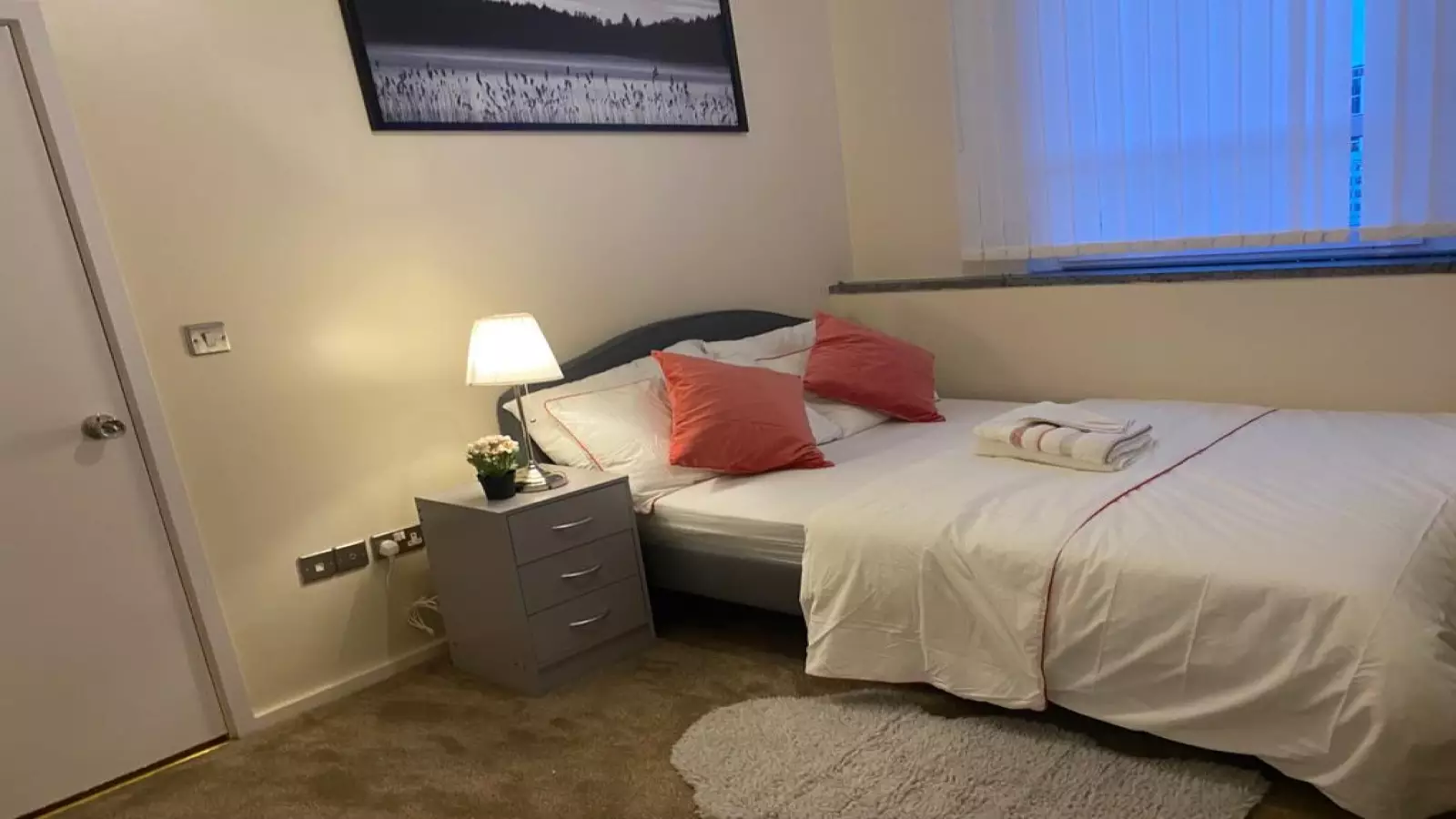 Flat Calderwood Street in Greater London