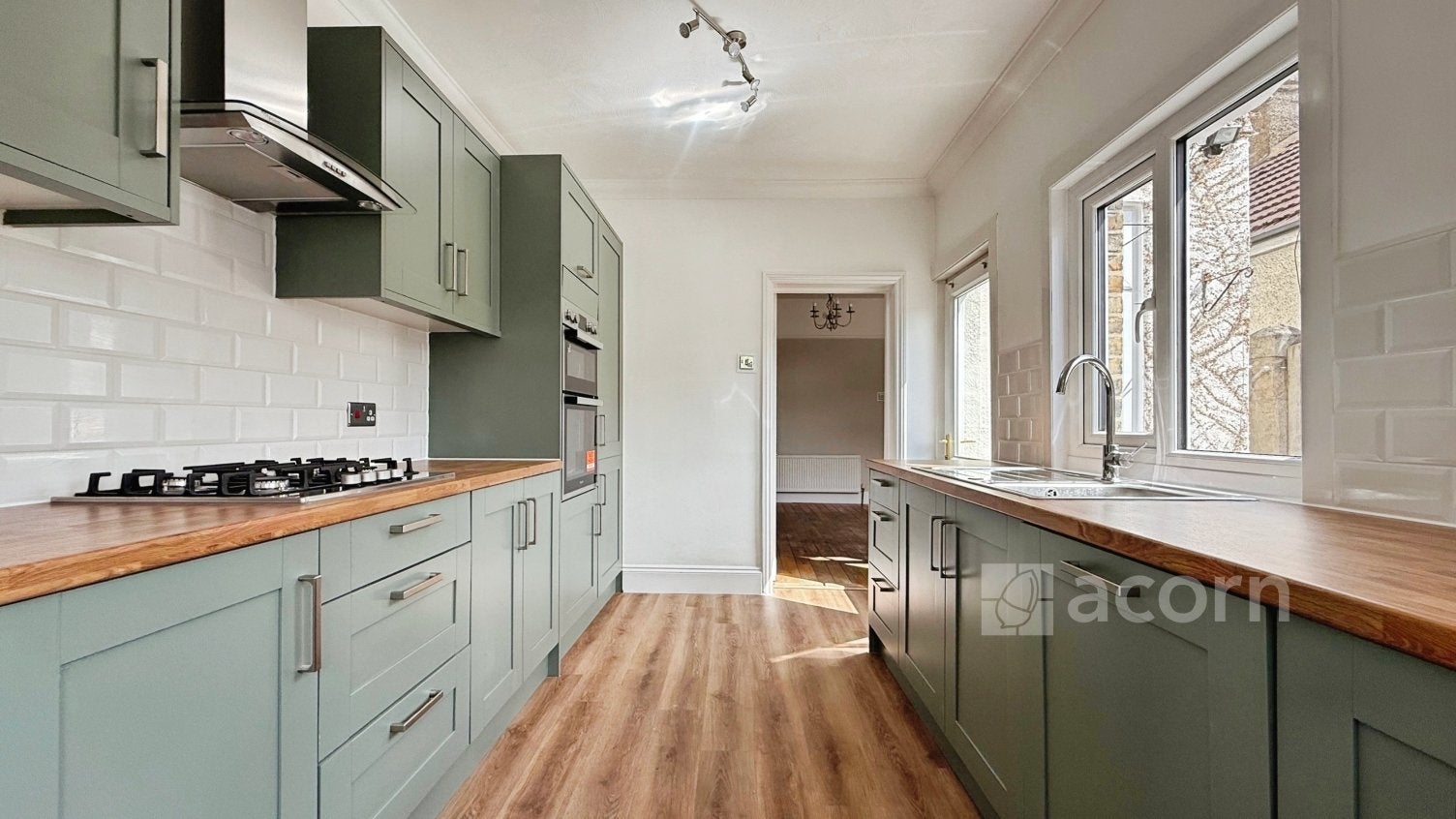 House Heron Hill in Greater London