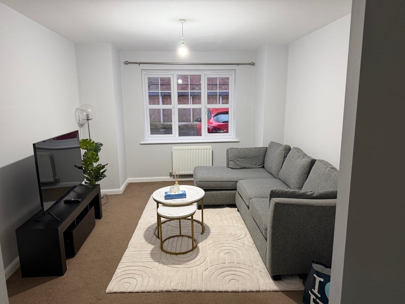 Flat Hudson Close in Bolton