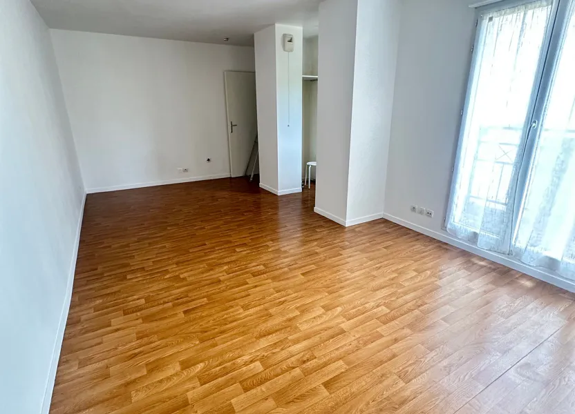Flat Avenue de la Jonchère in Chanteloup-en-Brie