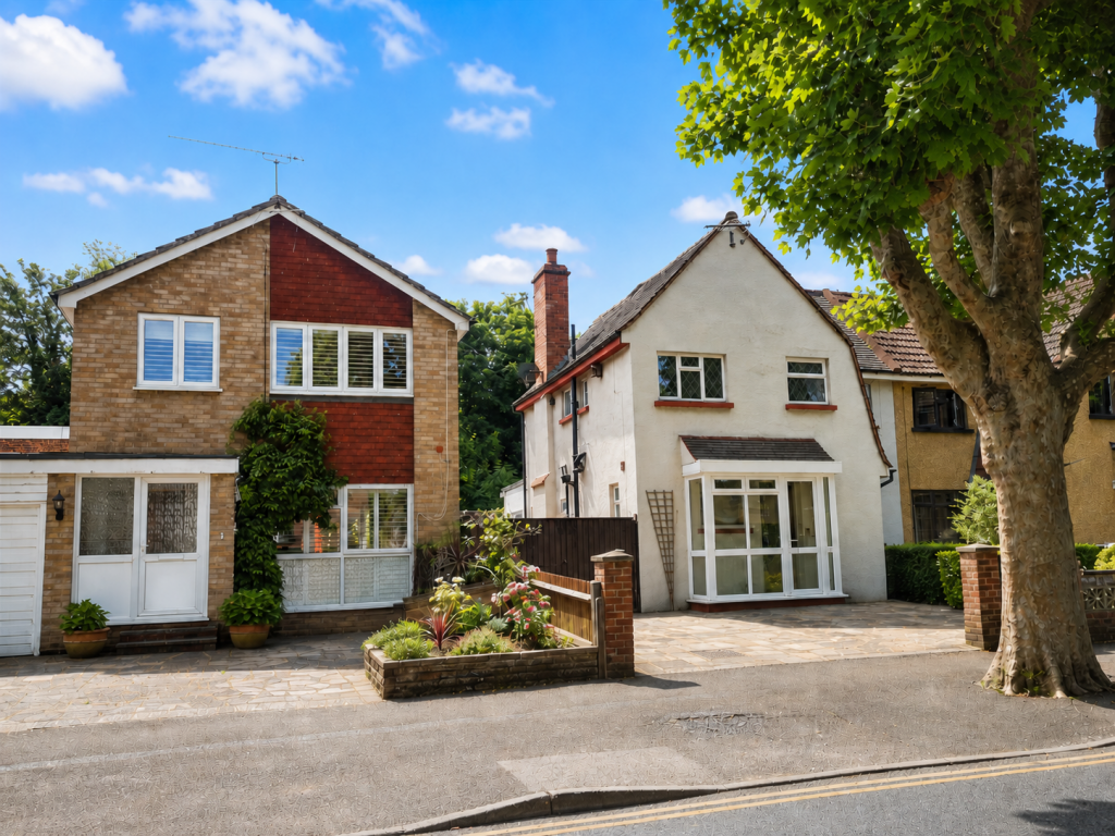House Colston Avenue in Greater London