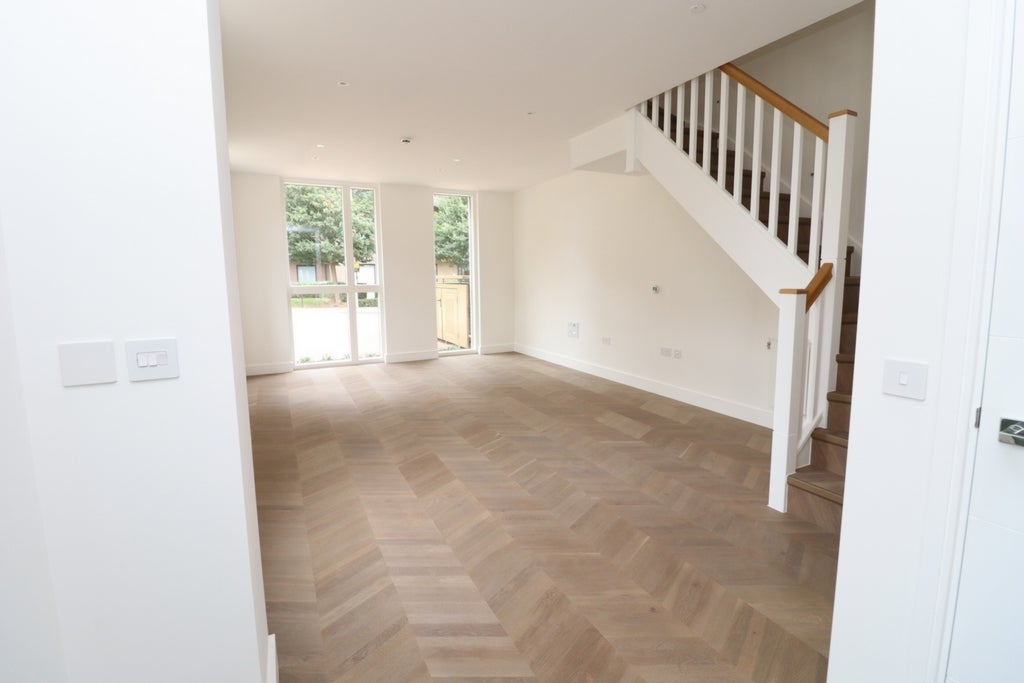 Room Globe Road in Greater London