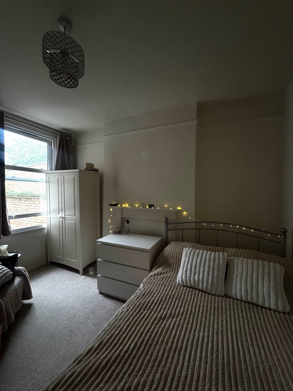 Room Filmer Mews in Greater London