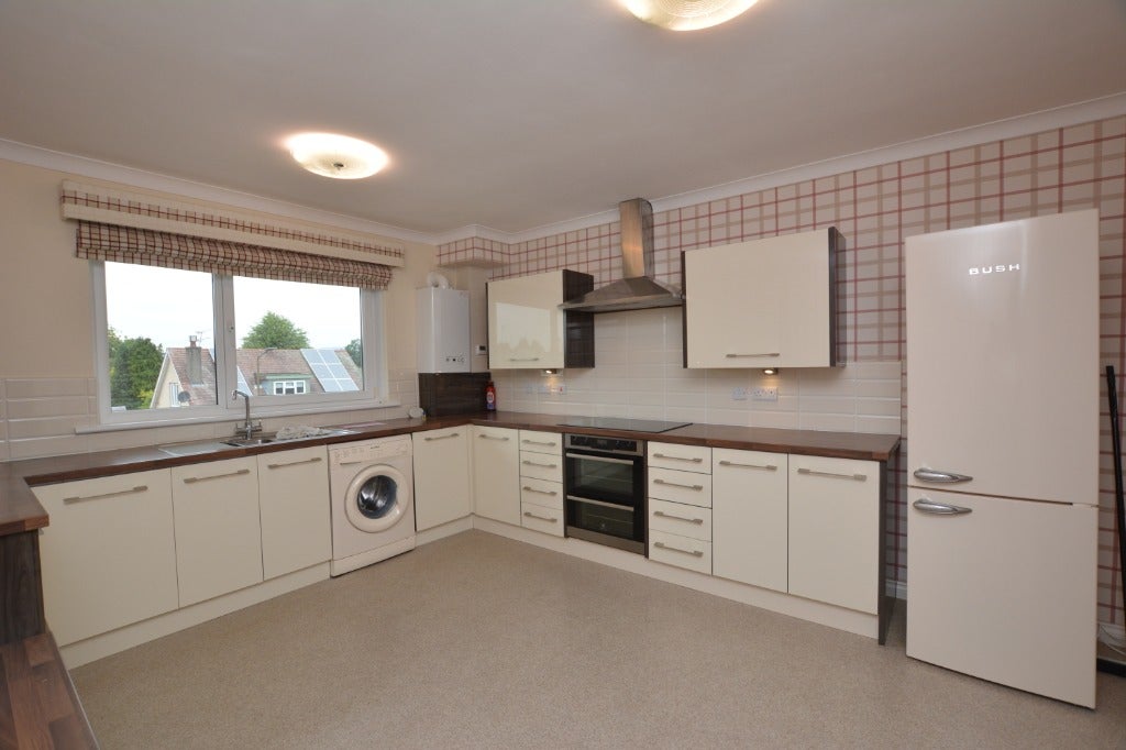Flat Whitehill Place in Stirling