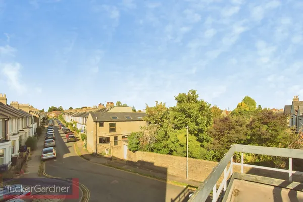 Flat Chesterton Road in Cambridge