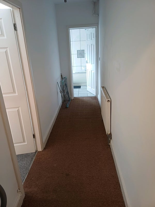 Room Westwood Road in Nottingham