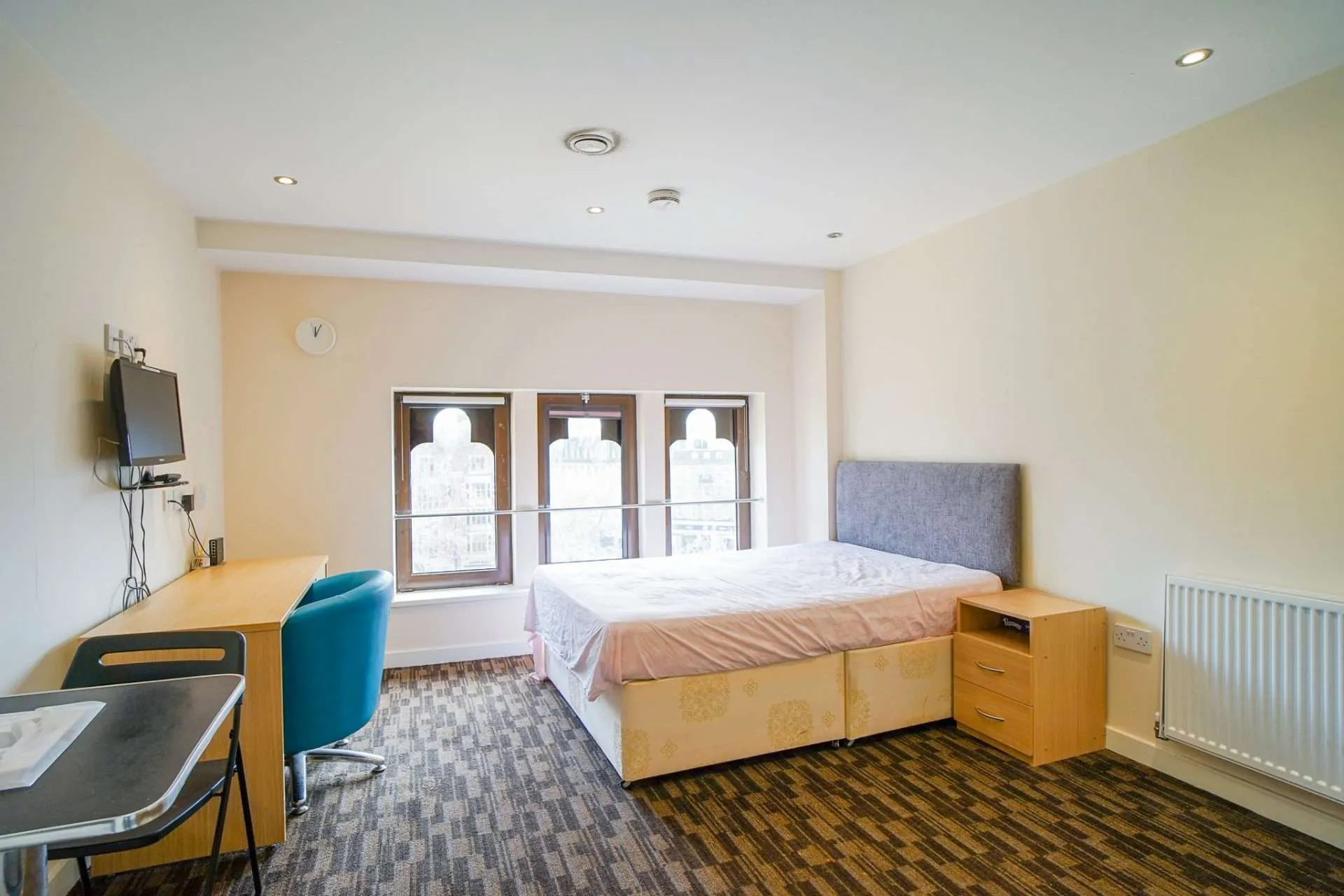 Flat Saint James Row in Sheffield