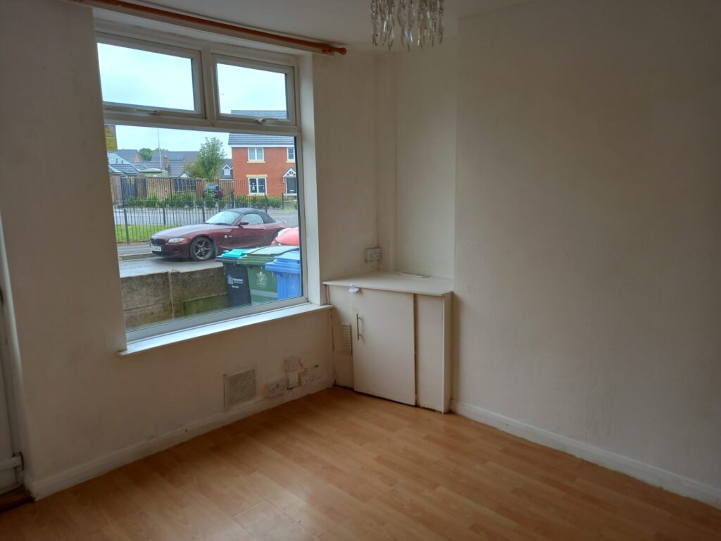 House Arundel Drive in Mansfield Woodhouse