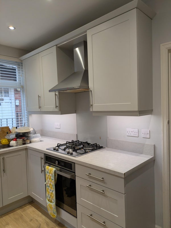 Room Ferndene Grove in Newcastle upon Tyne