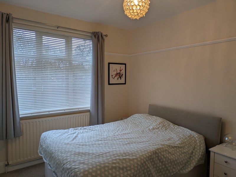 Room Ferndene Grove in Newcastle upon Tyne