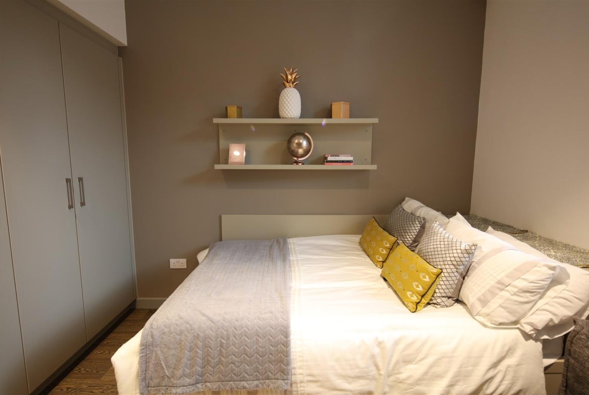 Room Grantham Road in Newcastle upon Tyne