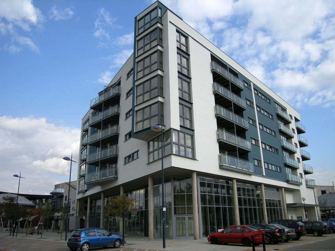 Flat Lower Twelfth Street in Milton Keynes