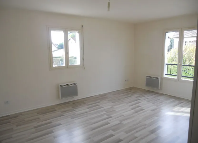 Appartement Rue Julien Hébert à Longpont-sur-Orge