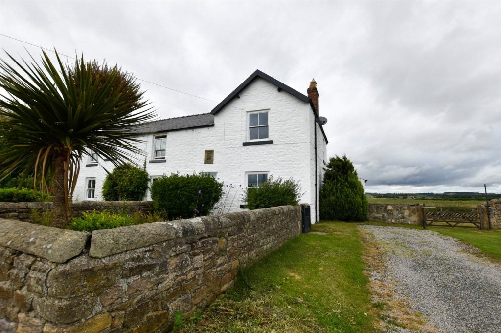 House B6275 in Piercebridge