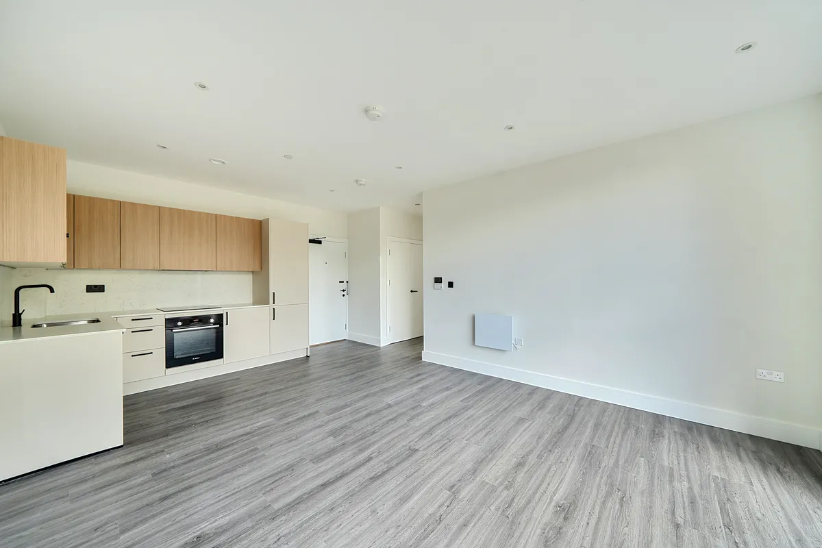 Flat Hargrave Road in Maidenhead