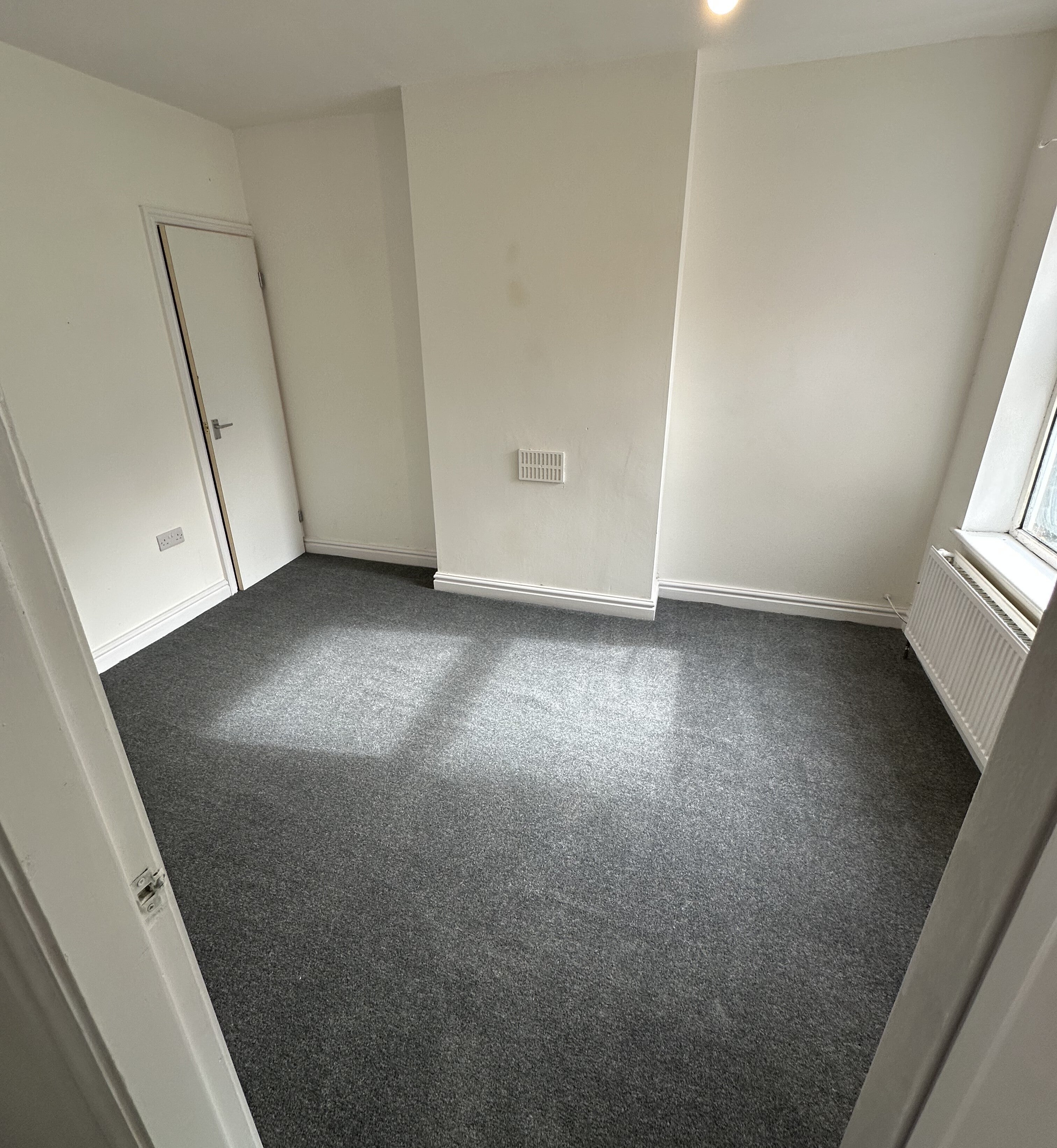 House Brierley Park Close in Ashfield