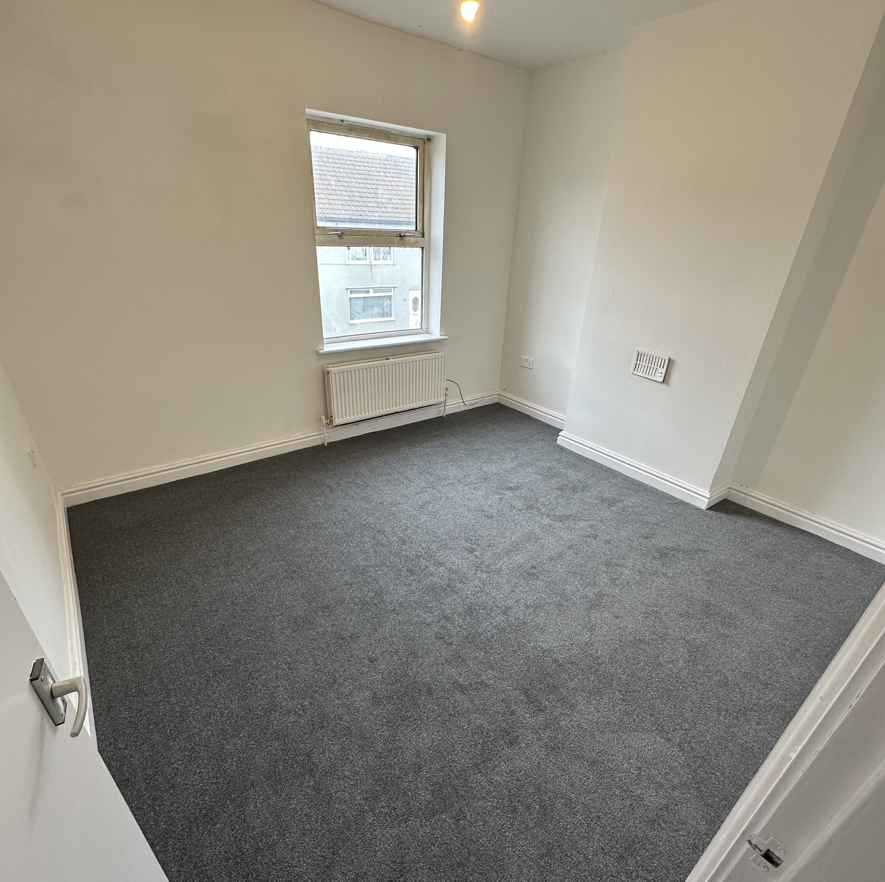 House Brierley Park Close in Ashfield