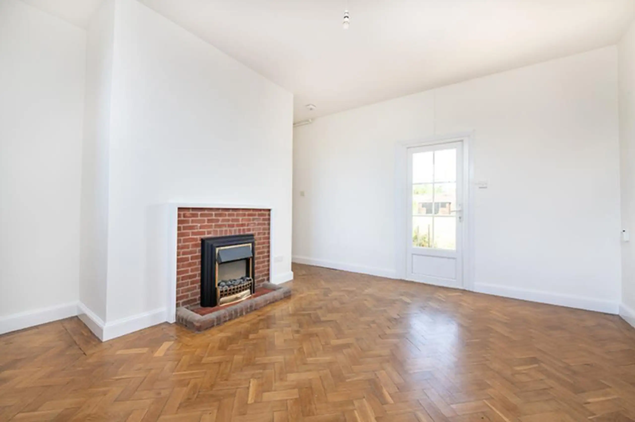 Flat Woodstock Road in Cherwell District