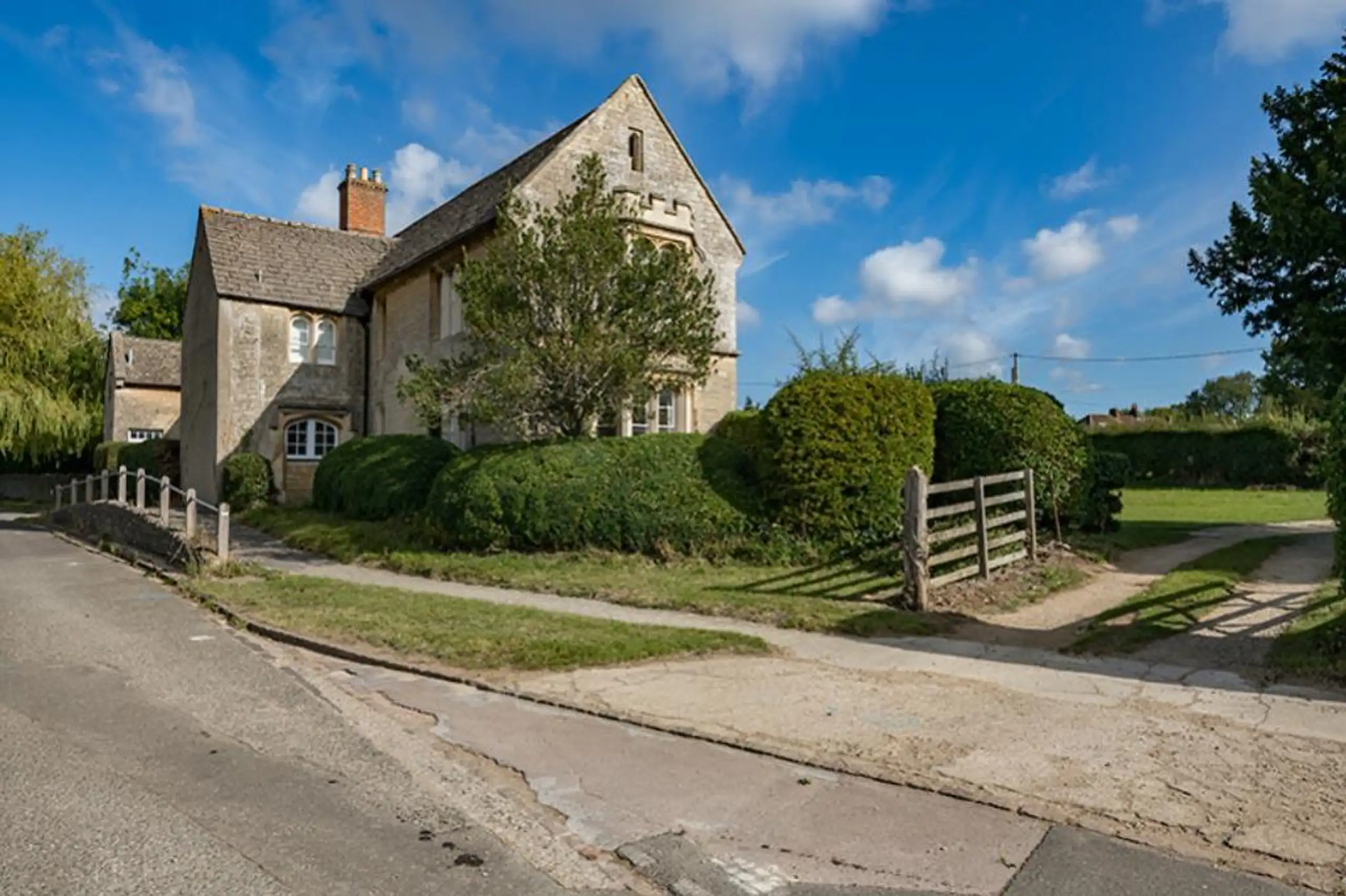Flat Woodstock Road in Cherwell District