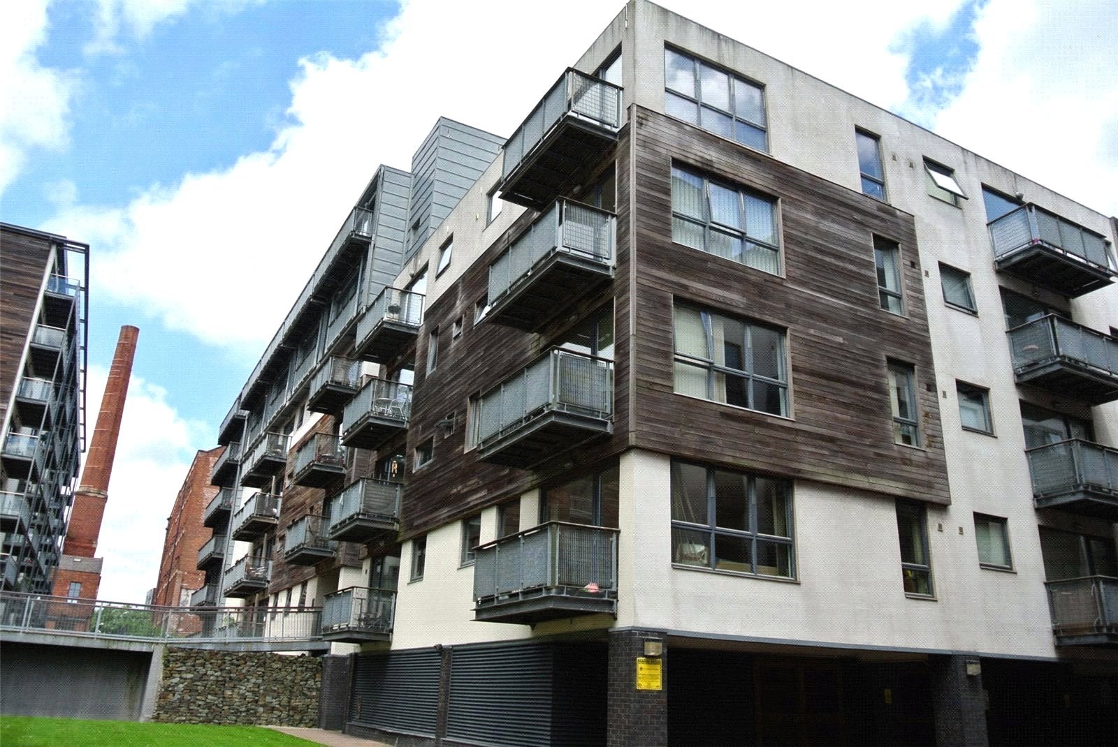 Flat Isaac Way in Manchester