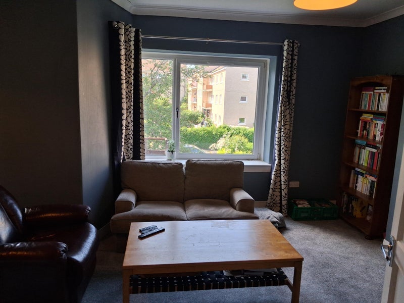 Room Nethercairn Road in Glasgow