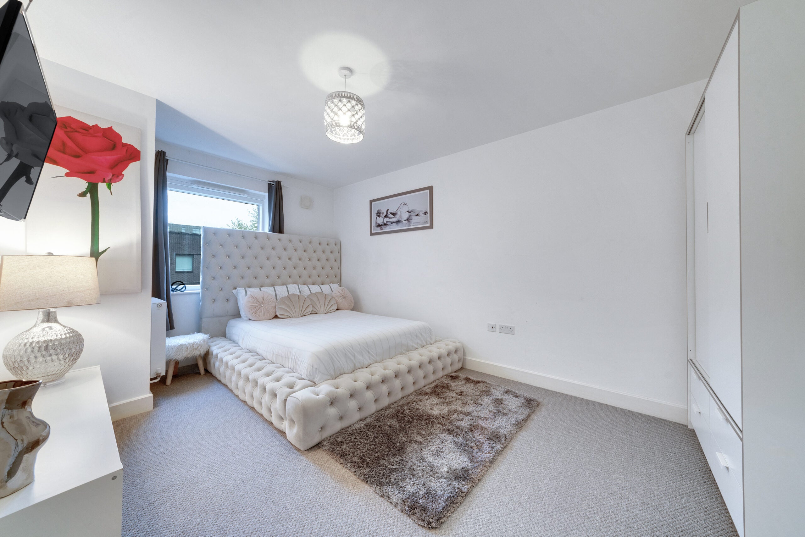 Flat Adenmore Road in Greater London