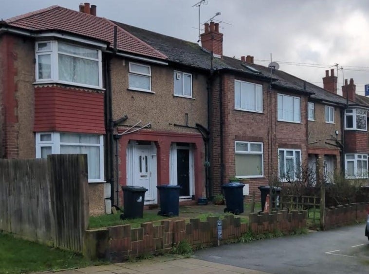House Long Drive in Greater London