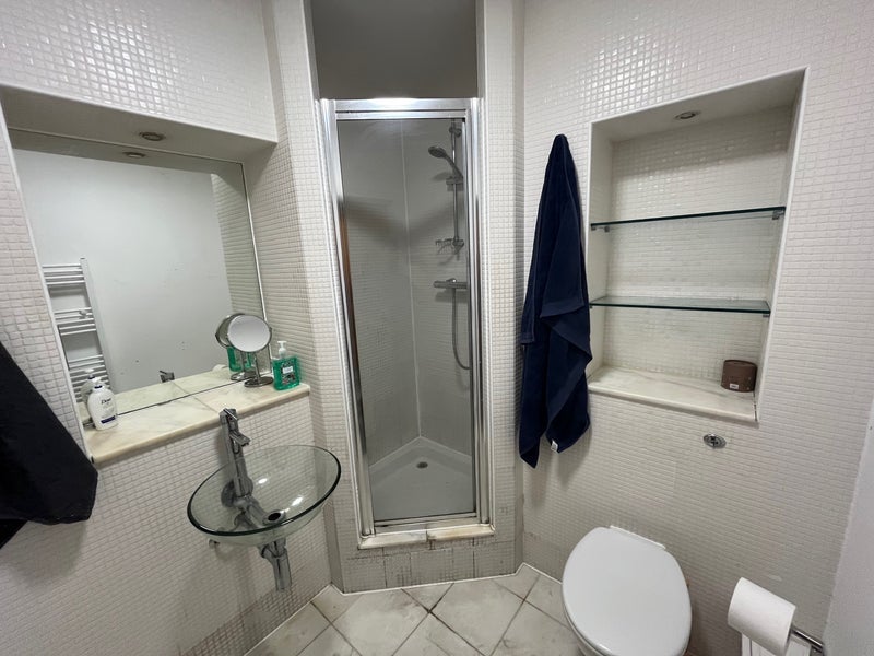 Room City Walk in Greater London
