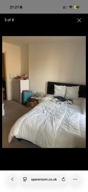 Room Hannaford Walk in Greater London