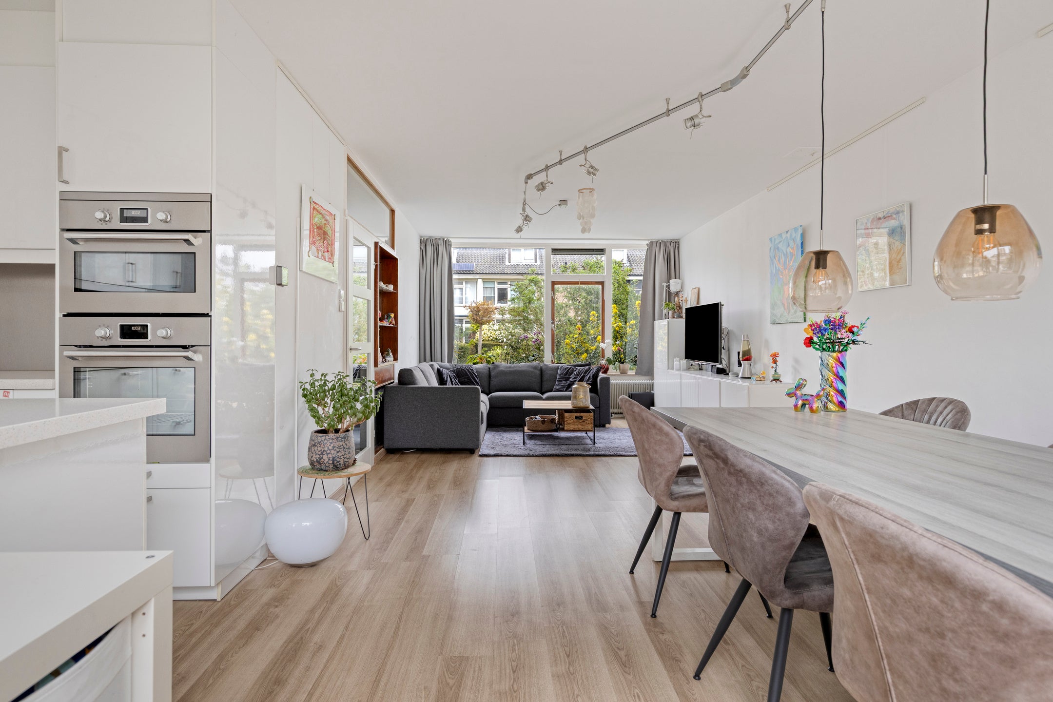 Tussenwoning te koop: Amaliaplaats 3, Zoetermeer