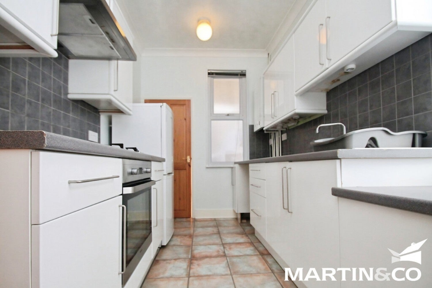 Flat Mildmay Road in Chelmsford