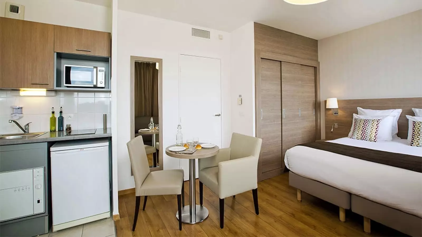 Appartement Place de la Renaissance à Bois-Colombes