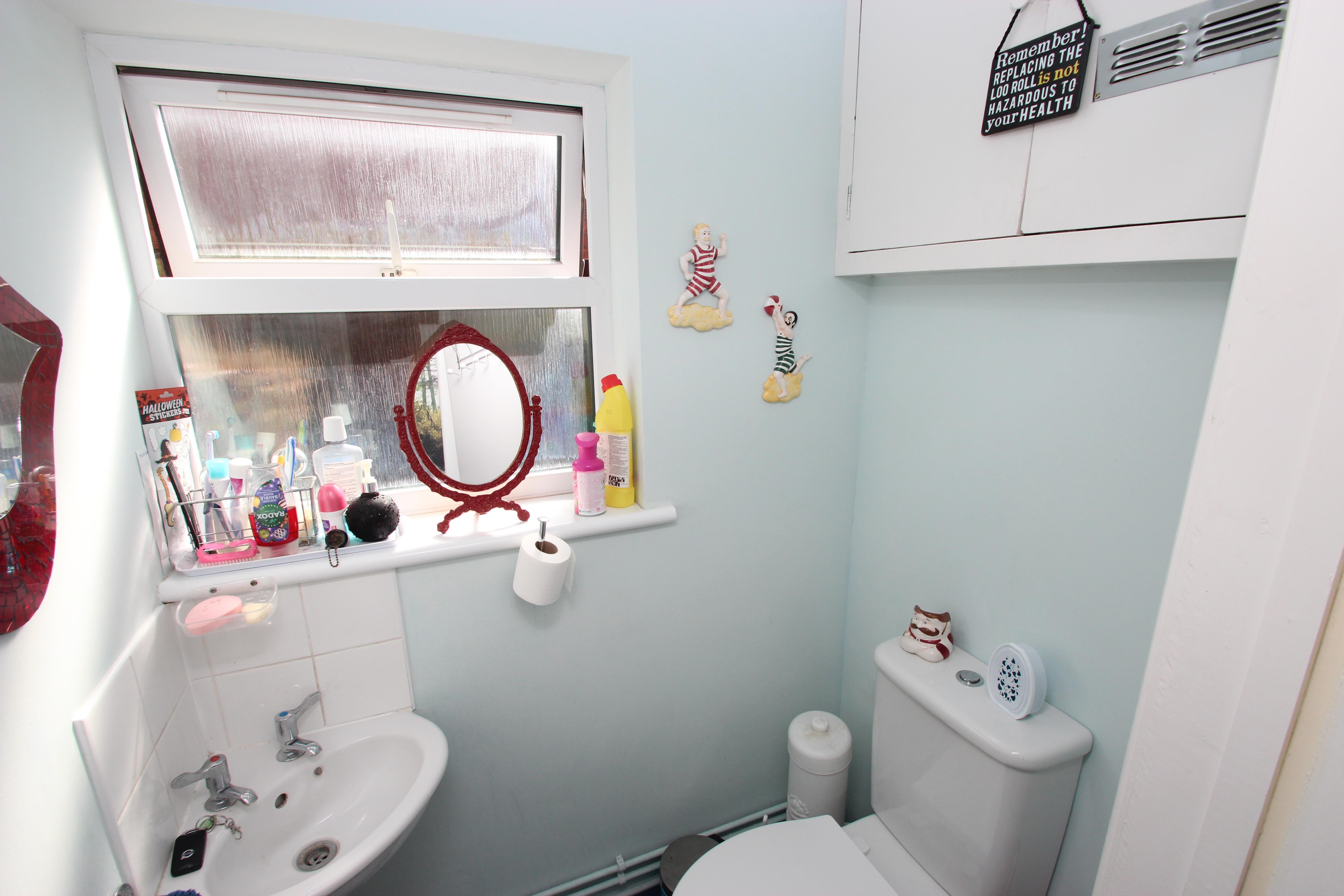 Room Talbot Road in Rushden