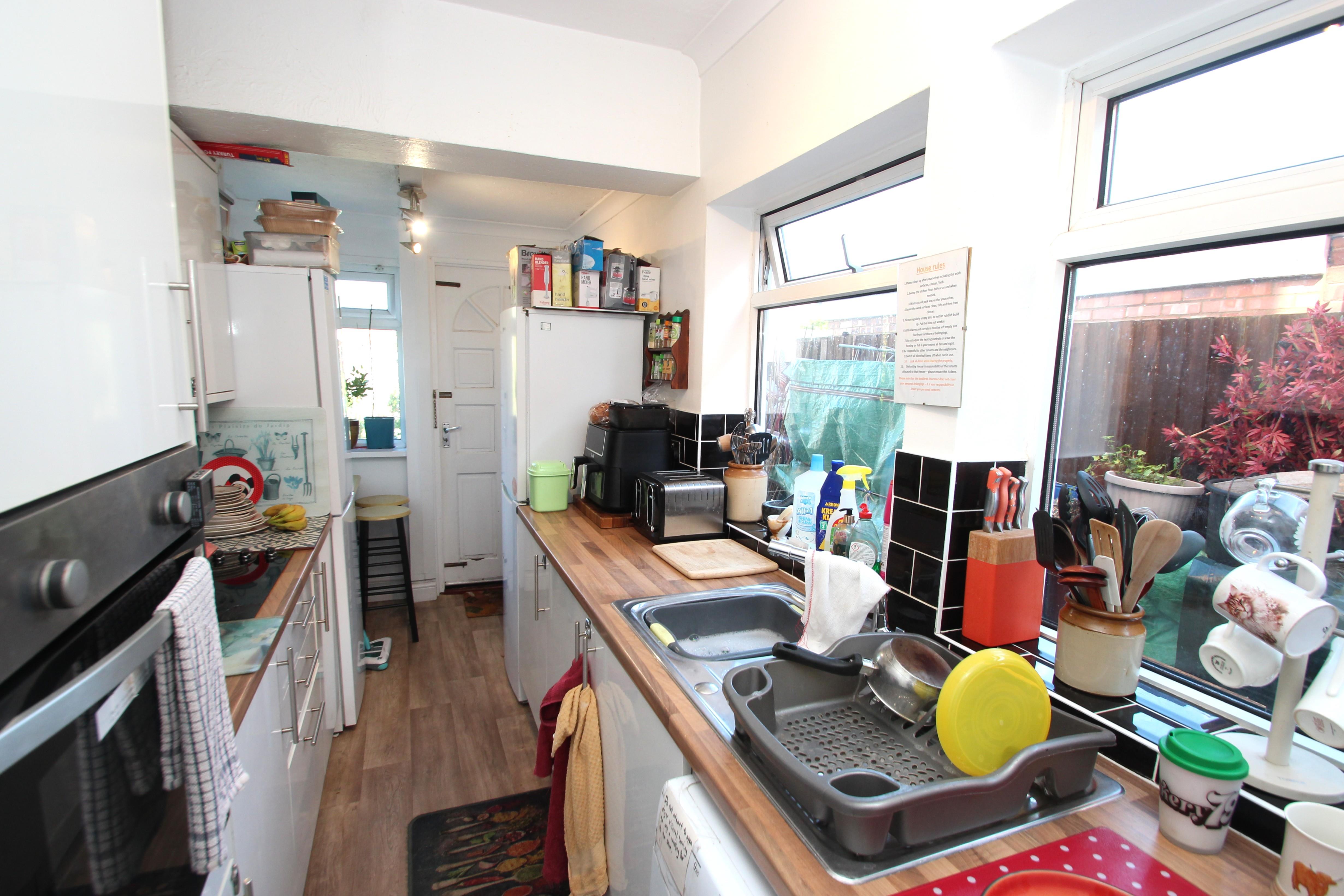 Room Talbot Road in Rushden