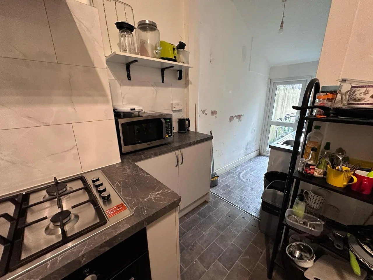 Room Olive Grove in Greater London