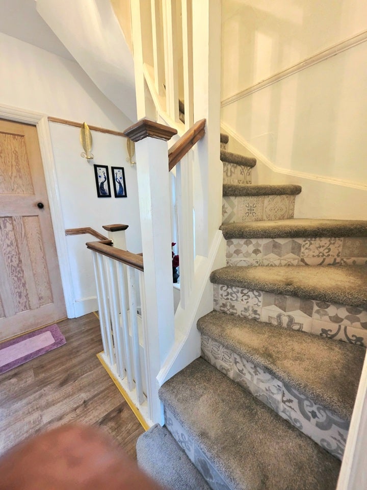 Flat Salisbury Road in Greater London