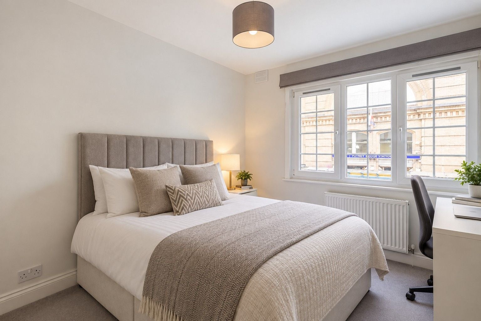 Flat Ranelagh Gardens in Greater London