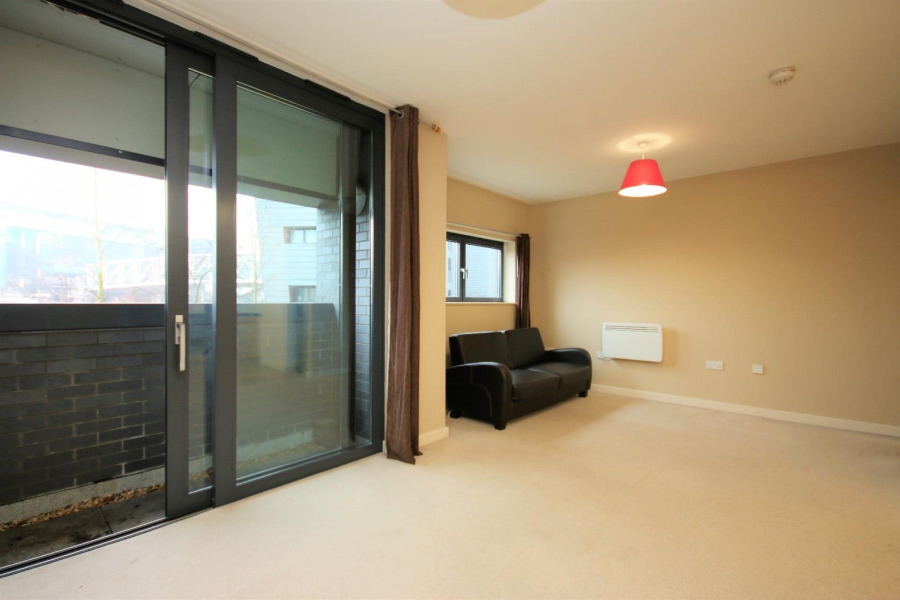 Flat Drayton Park in Greater London
