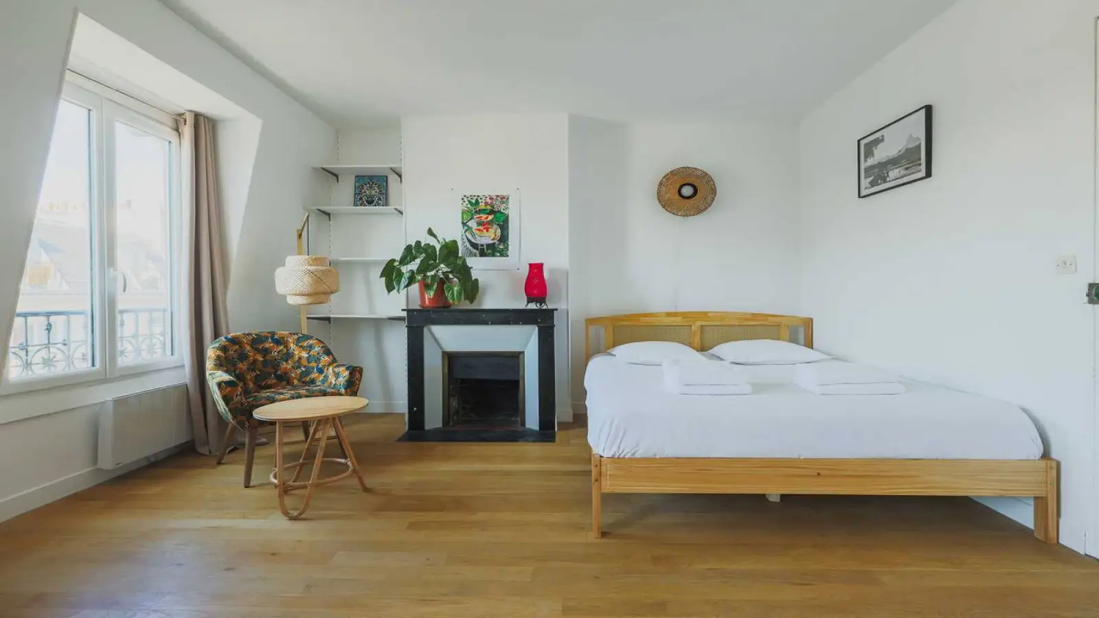 Flat Rue de Gergovie in Paris