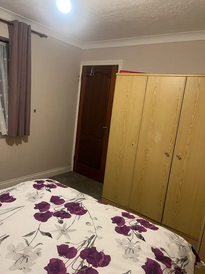 Room Chestnut Grove in Castle Point