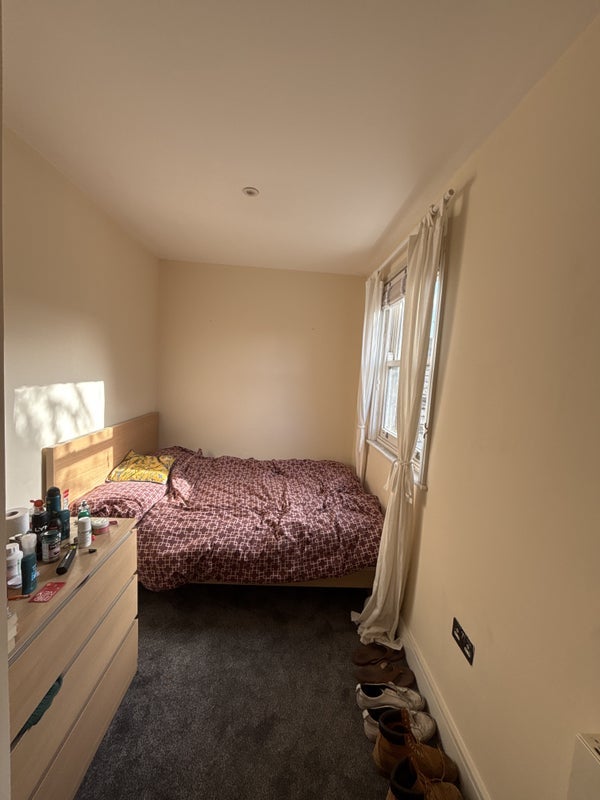 Room Marcia Road in Greater London